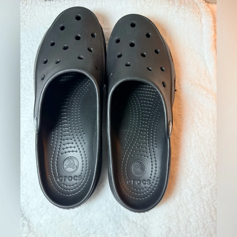 Crocs Women’s Freesail Clog Mule Black Womens Size W 9 Solid Shoe Slip On - Picture 5 of 7
